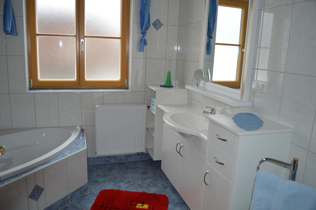 Apart Lorenz Haeselgehr Room photo